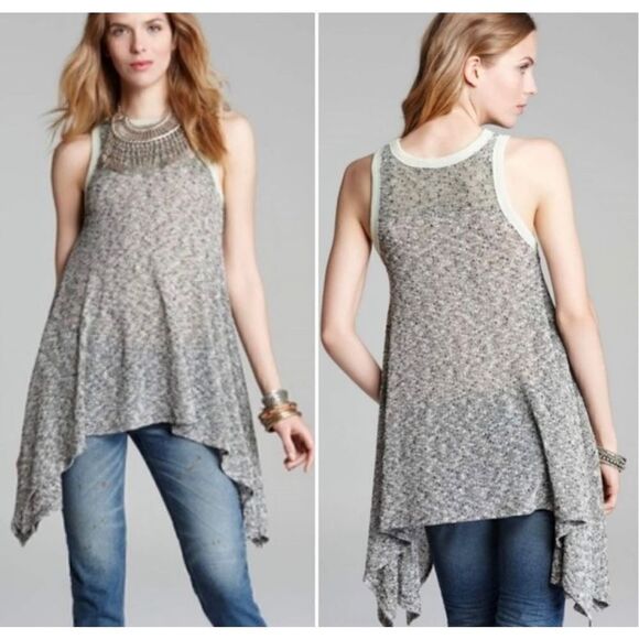 We The Free BumbleBees Knees Sharkbite
Hem Tank tunic open knit sheer size Large - Picture 1 of 10